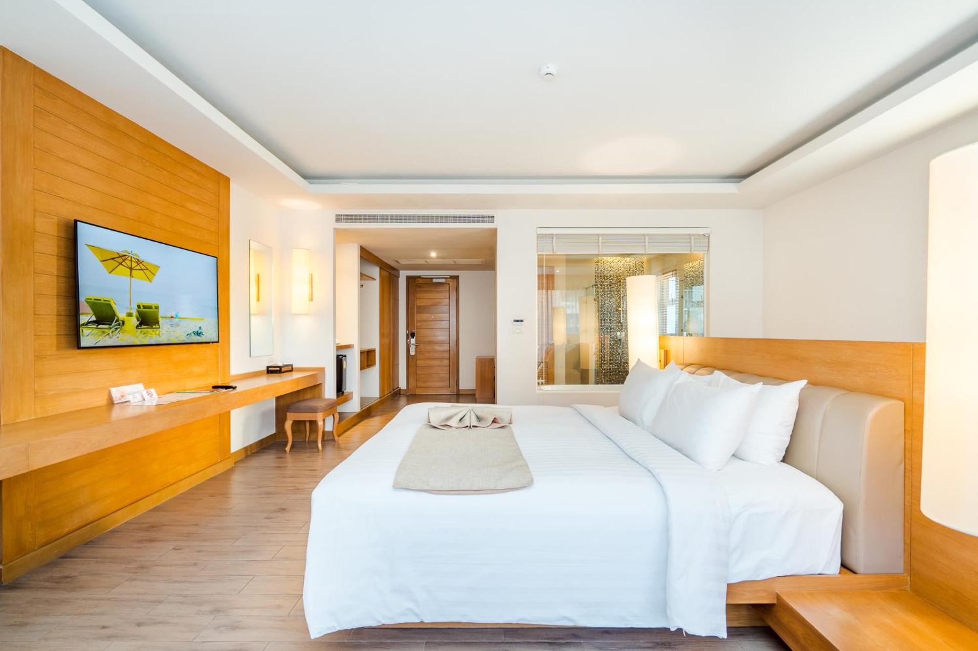 Ayrest Hua Hin Hotel Exterior foto